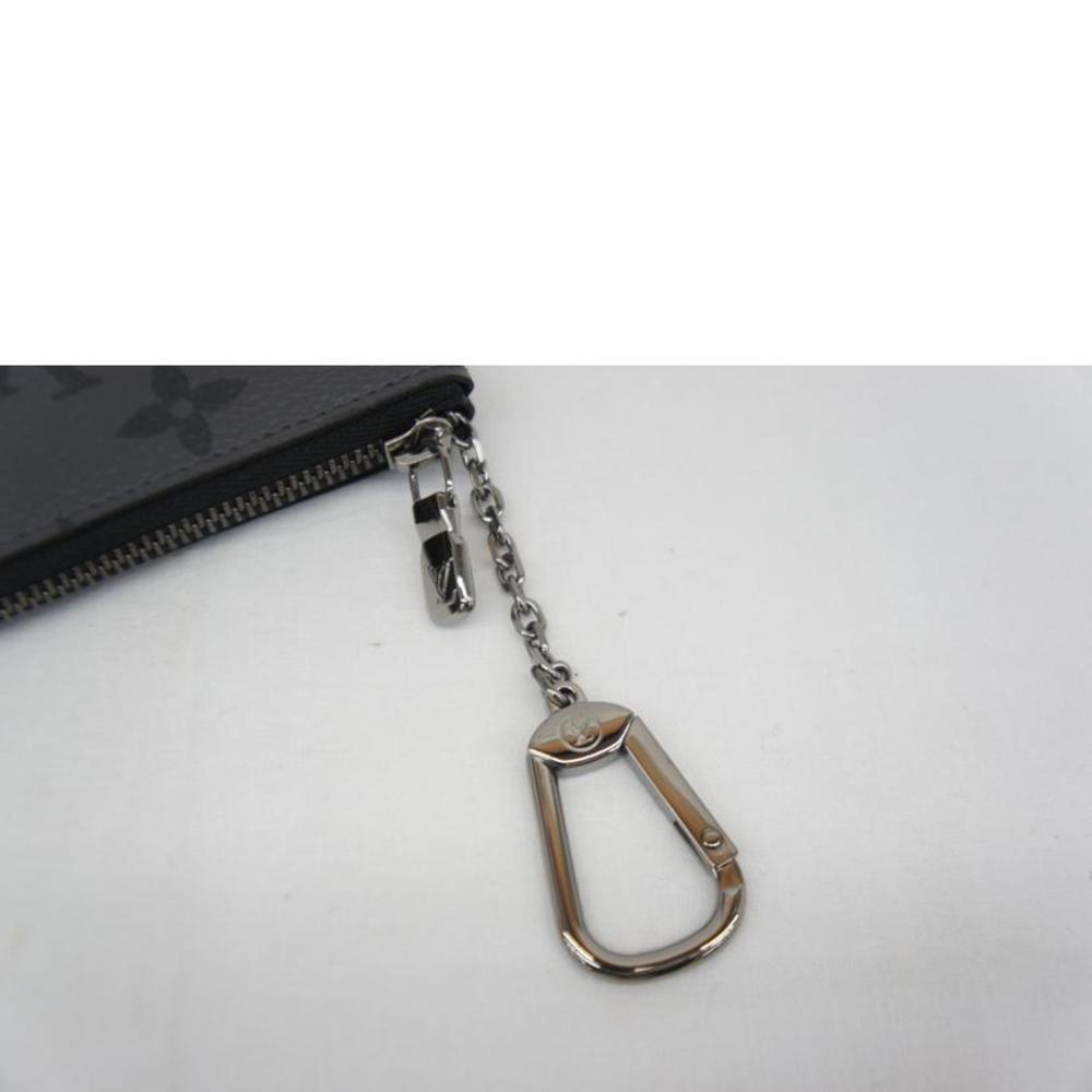 Louis Vuitton Cl Pochette Monogram Eclipse Revers… - image 4